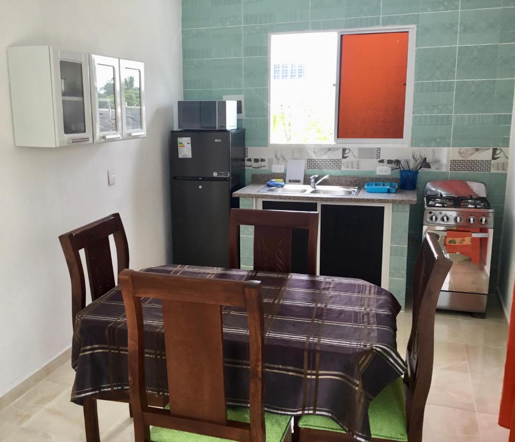 Posada El Sol, Home Near Airport Sdq Boca Chica Luaran gambar